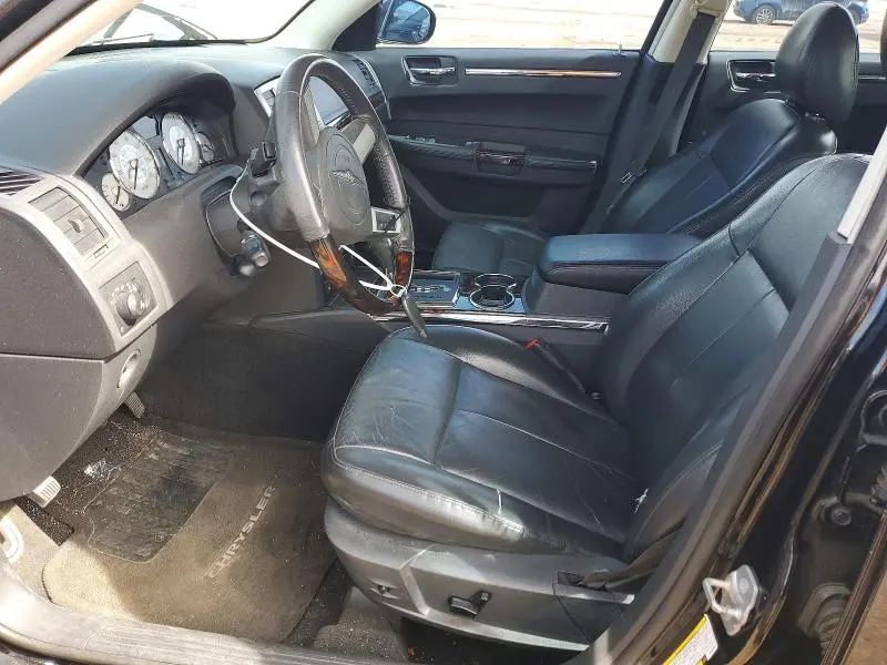 2010 CHRYSLER 300 LIMITED  