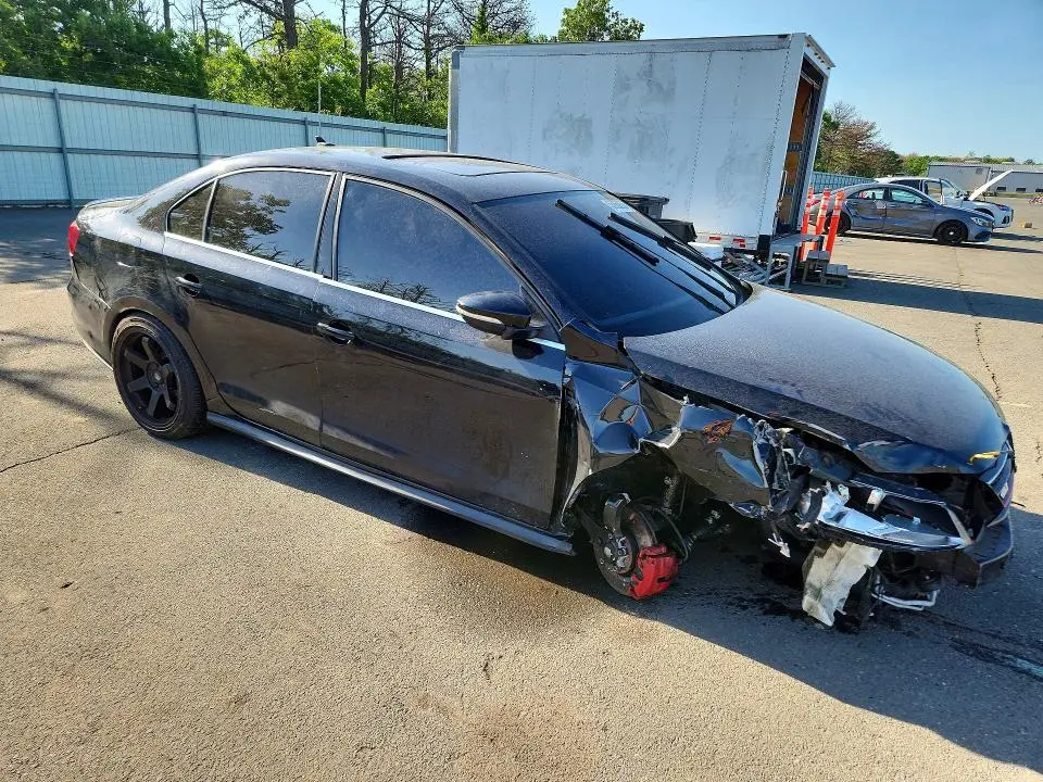 2016 VOLKSWAGEN JETTA GLI  