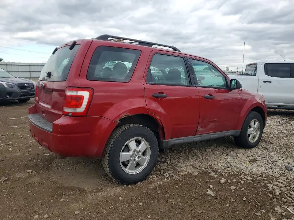 2010 FORD ESCAPE XLS  