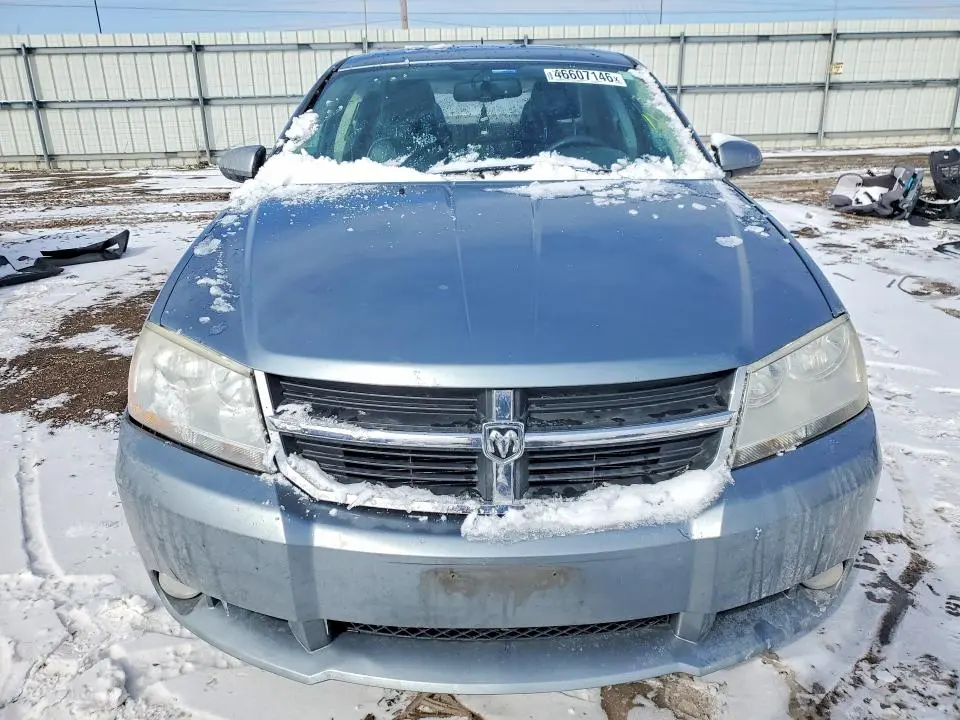 2010 DODGE AVENGER R  
