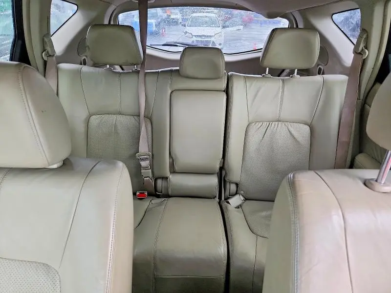 2010 NISSAN MURANO S  