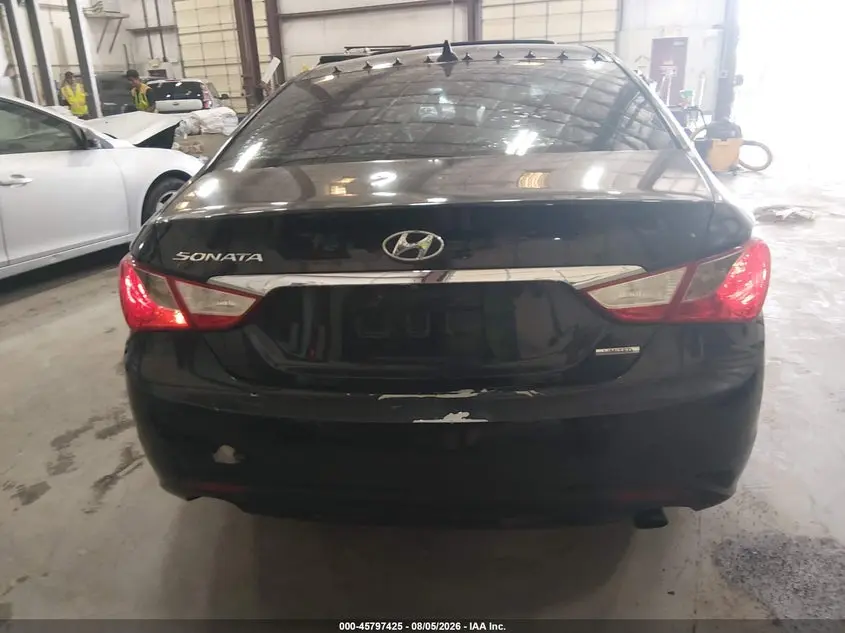 2011 HYUNDAI SONATA LIMITED