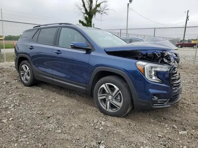 2022 GMC TERRAIN SLT  