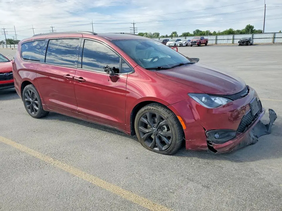 2019 CHRYSLER PACIFICA TOURING L PLUS  