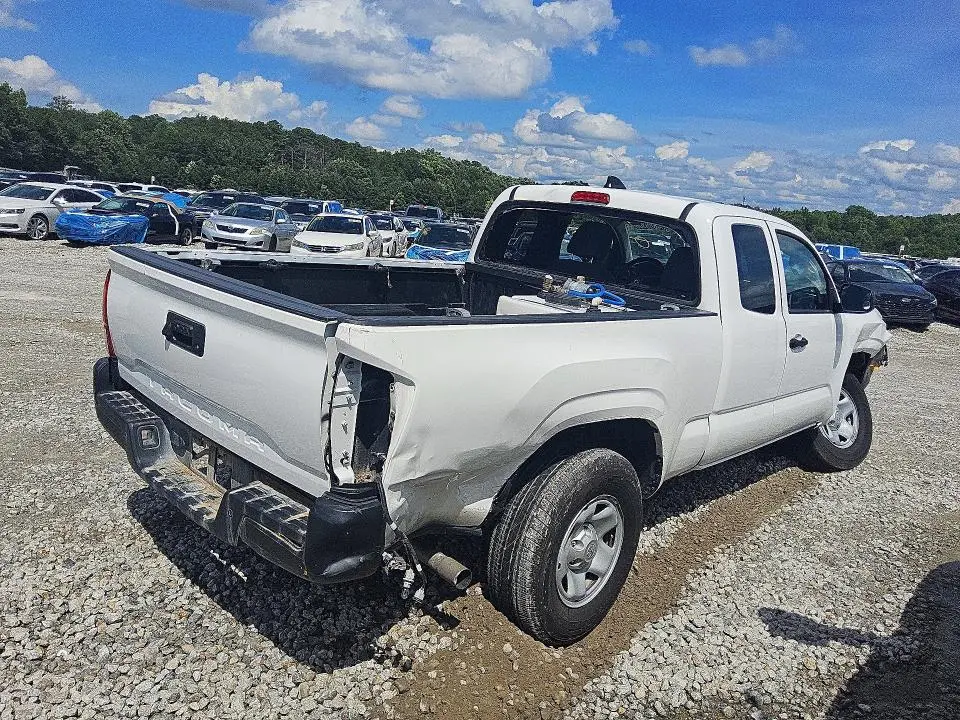 2023 TOYOTA TACOMA SR  