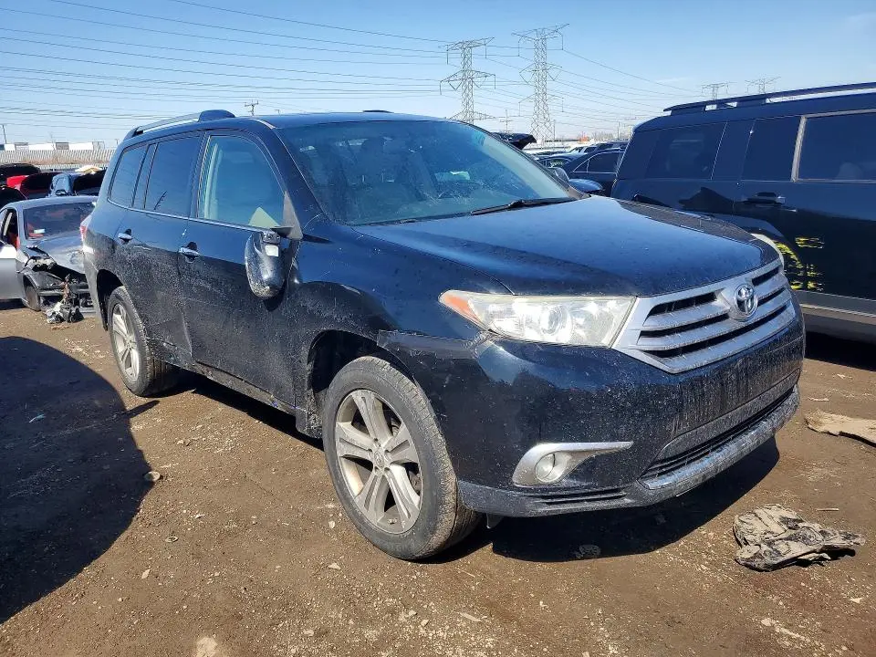 2011 TOYOTA HIGHLANDER LIMITED  