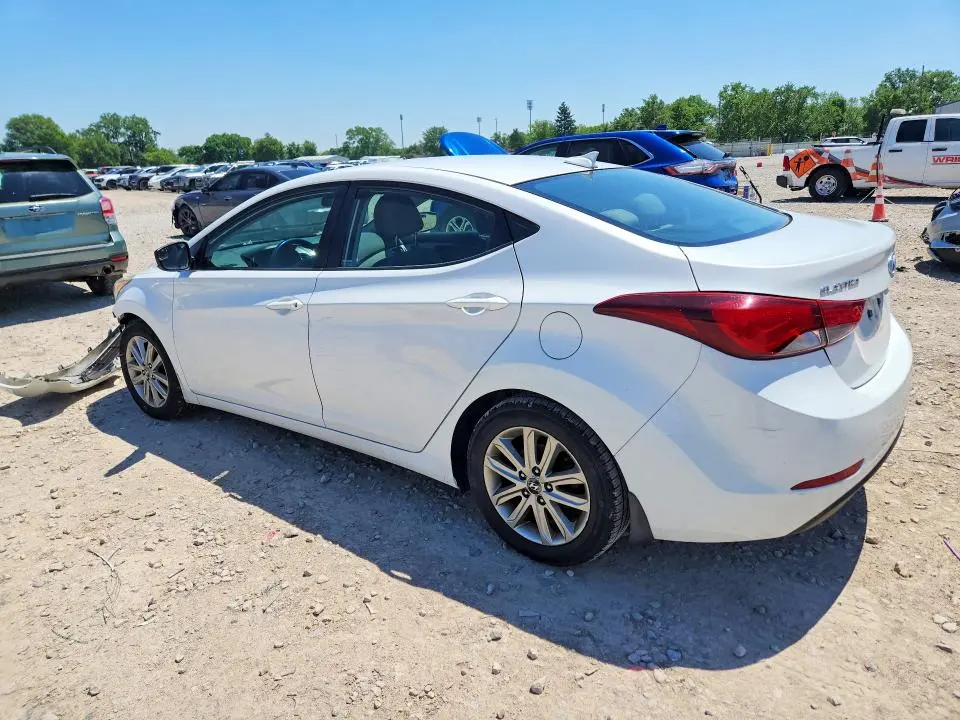 2016 HYUNDAI ELANTRA SE  