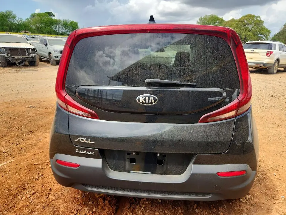 2021 KIA SOUL LX  