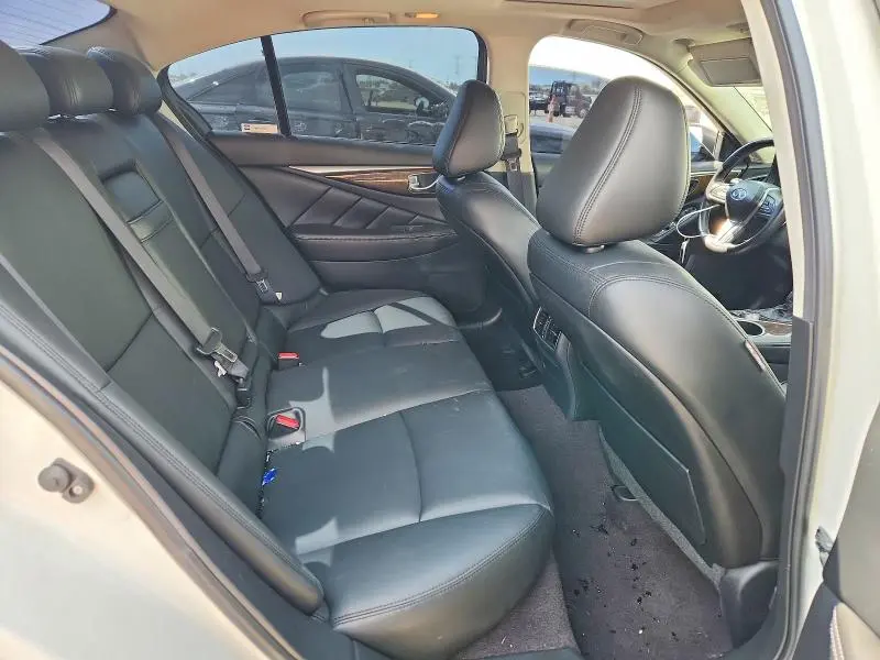2018 INFINITI Q50 2.0T LUXE  