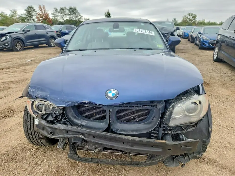 2010 BMW 128 I  