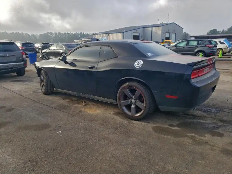 2013 DODGE CHALLENGER SXT  