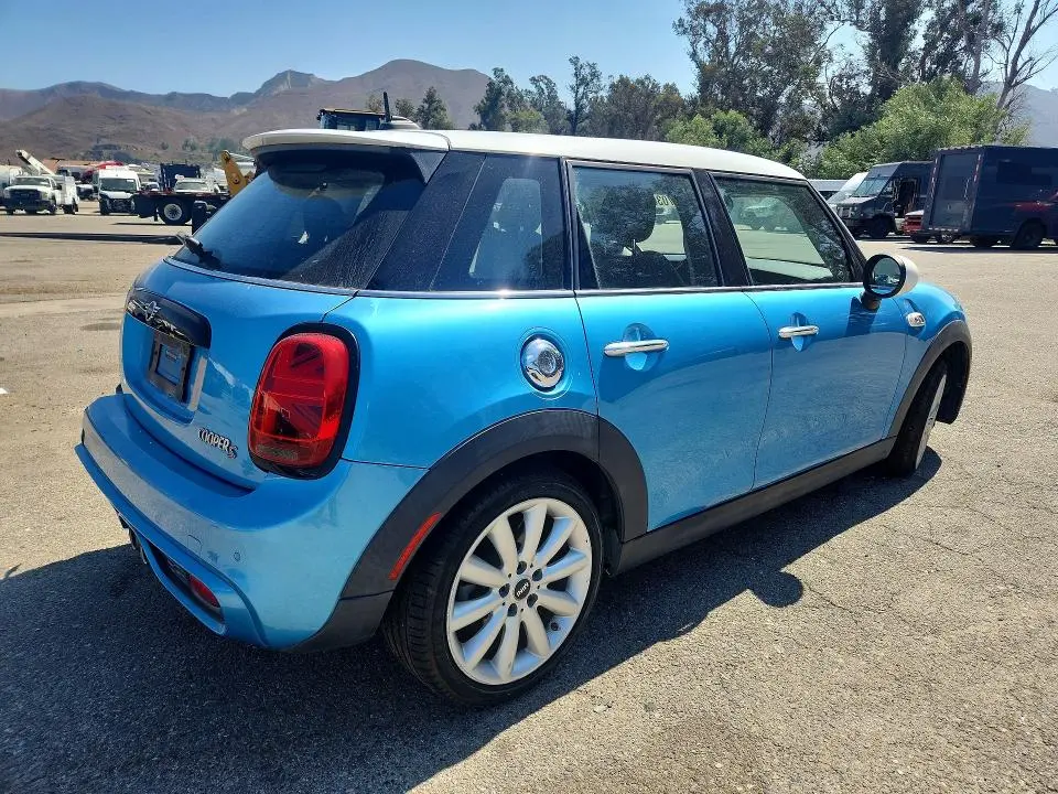 2019 MINI COOPER S  