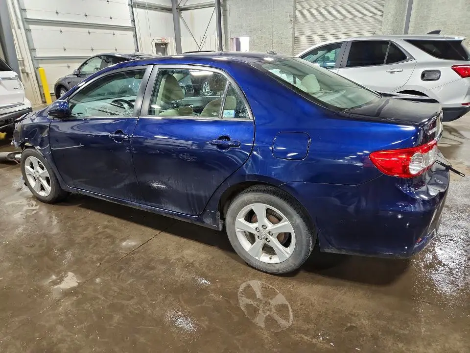 2013 TOYOTA COROLLA LE  