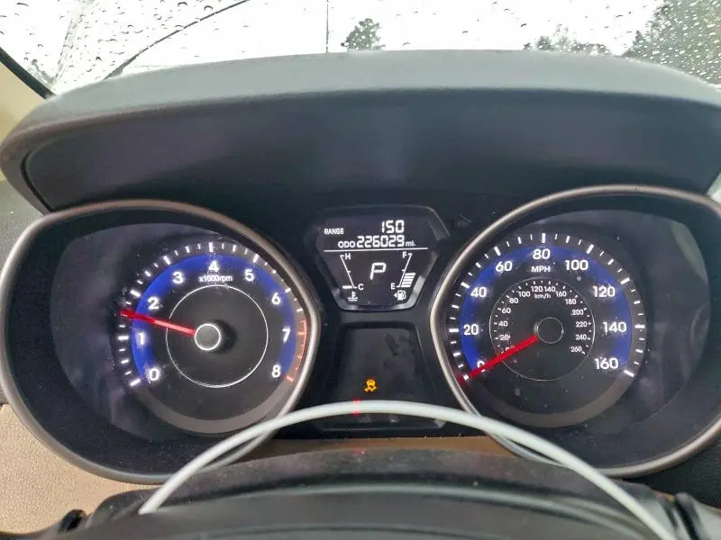 2011 HYUNDAI ELANTRA GLS  