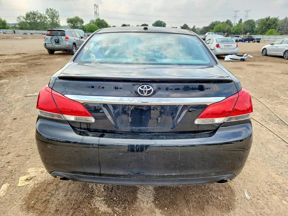 2011 TOYOTA AVALON LIMITED  
