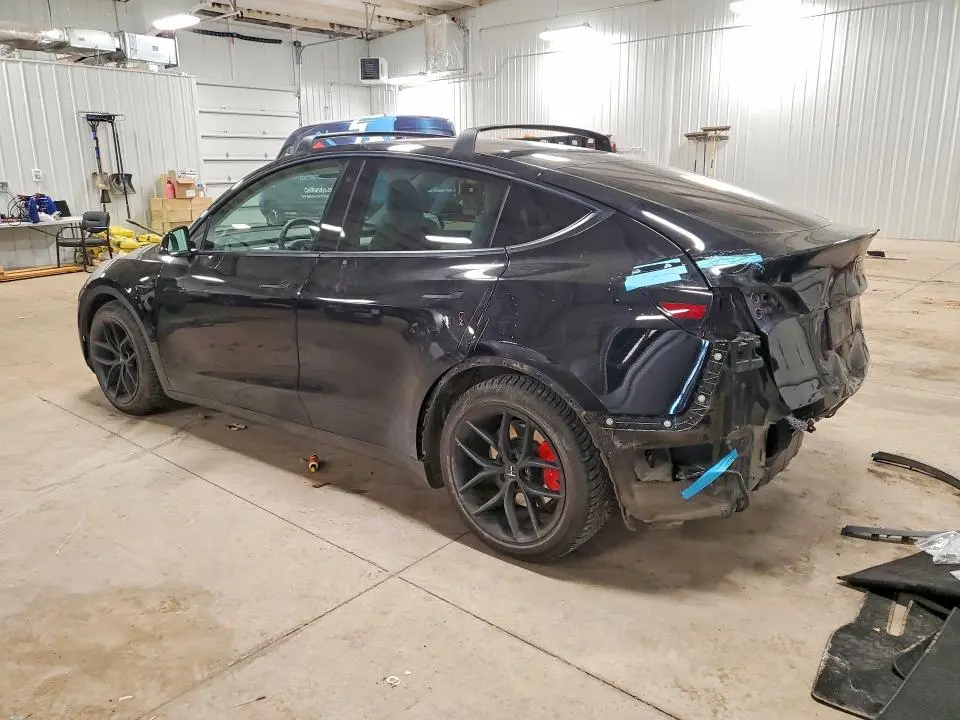2022 TESLA MODEL Y   