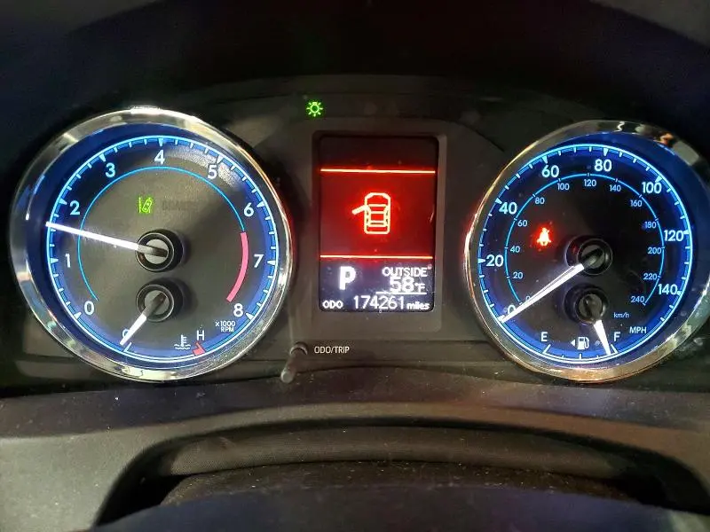 2017 TOYOTA COROLLA LE  