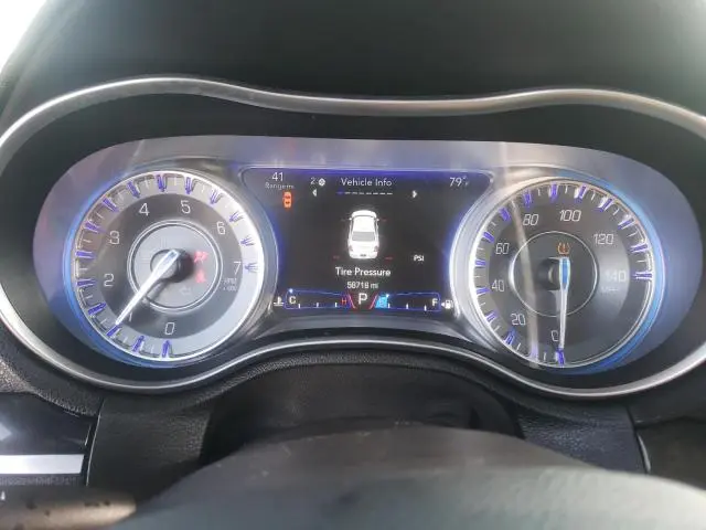 2016 CHRYSLER 300C   