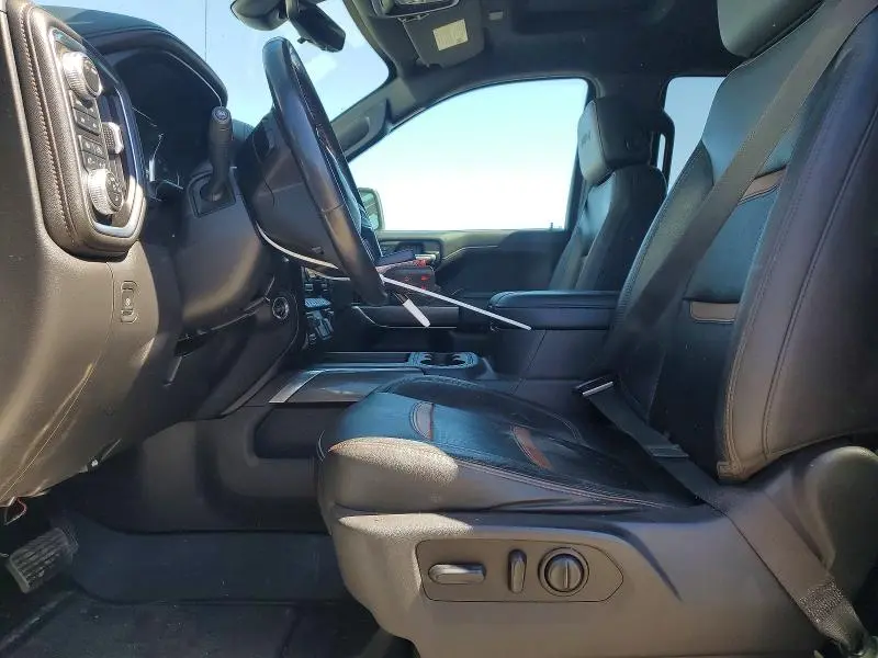 2021 GMC SIERRA K1500 AT4  