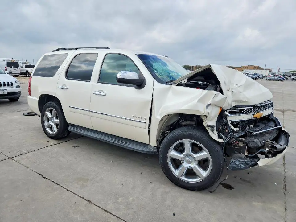 2011 CHEVROLET TAHOE C1500 LTZ  