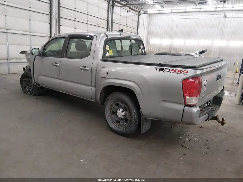 2016 TOYOTA TACOMA SR V6