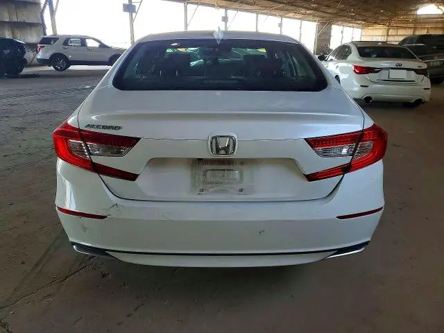 2018 HONDA ACCORD EX  