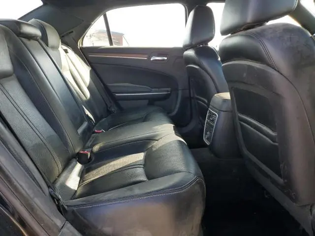 2012 CHRYSLER 300C LUXURY  