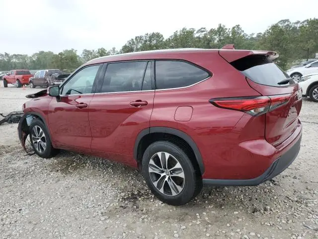 2020 TOYOTA HIGHLANDER XLE  