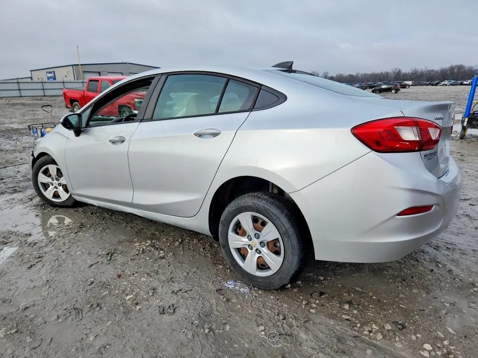 2018 CHEVROLET CRUZE LS  