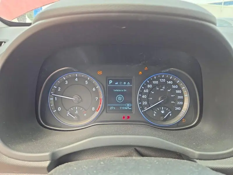 2021 HYUNDAI KONA SEL  