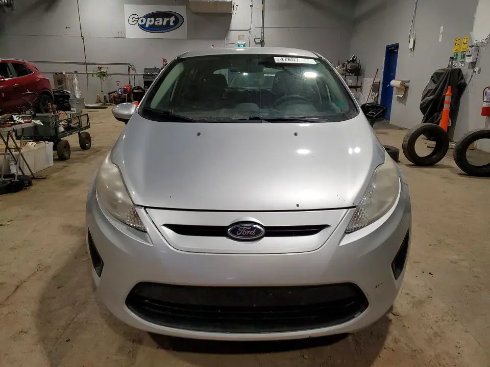 2013 FORD FIESTA SE  