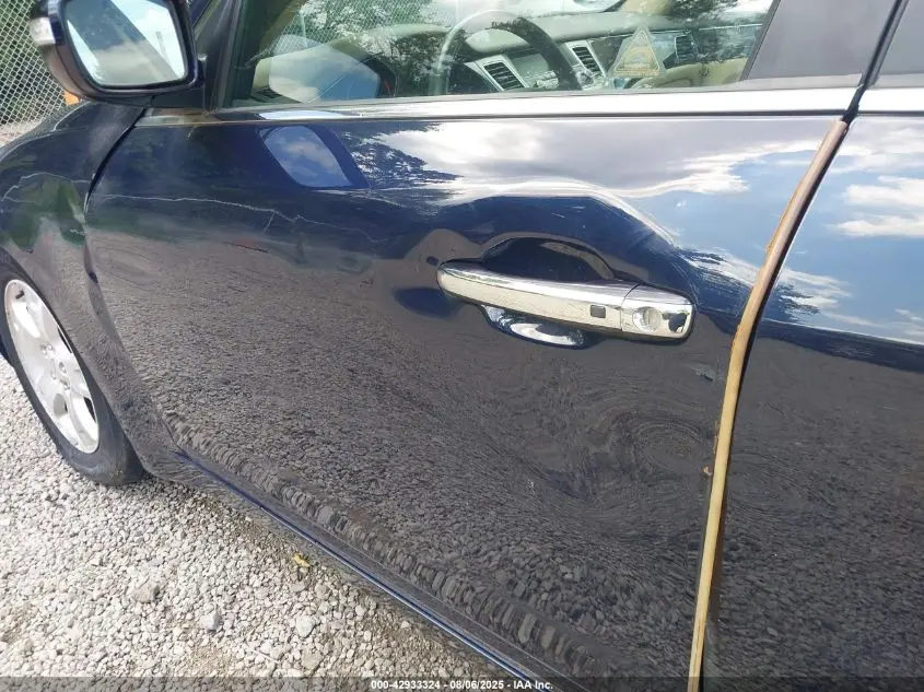2011 HYUNDAI GENESIS 3.8