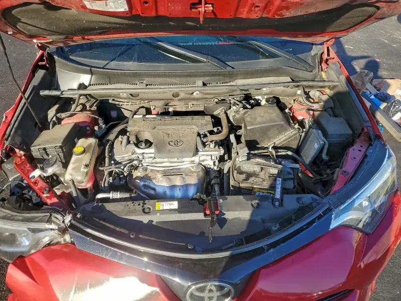 2017 TOYOTA RAV4 SE  