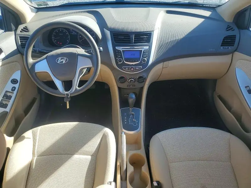 2012 HYUNDAI ACCENT GLS  