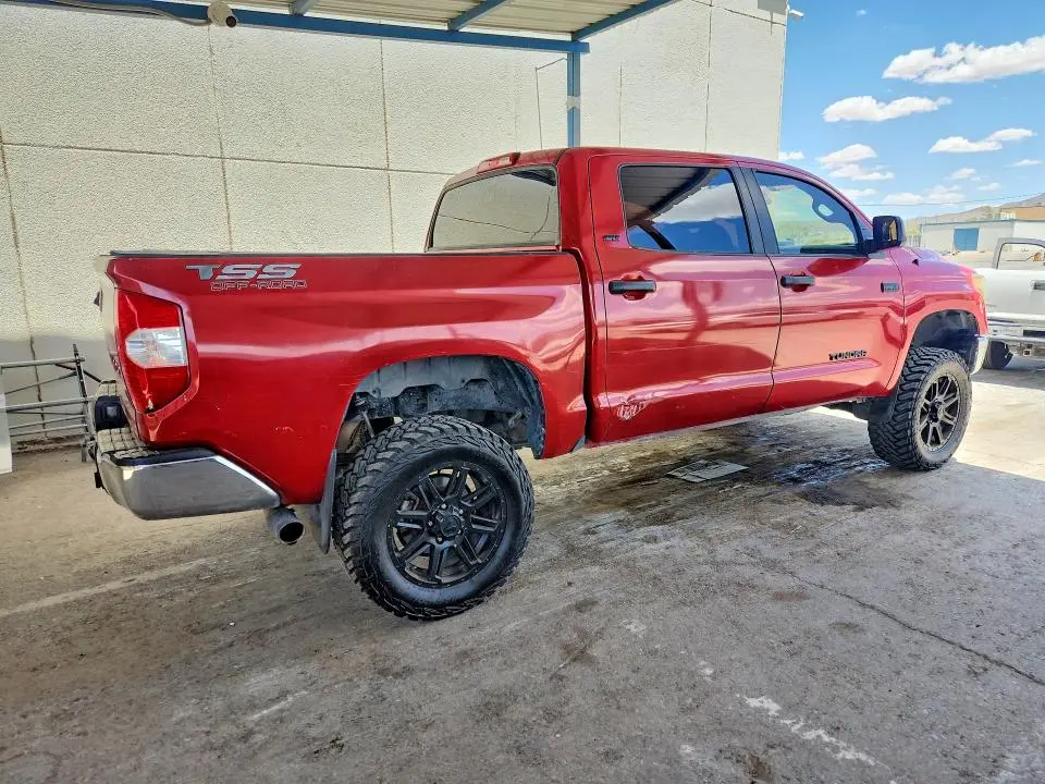 2019 TOYOTA TUNDRA CREWMAX SR5  