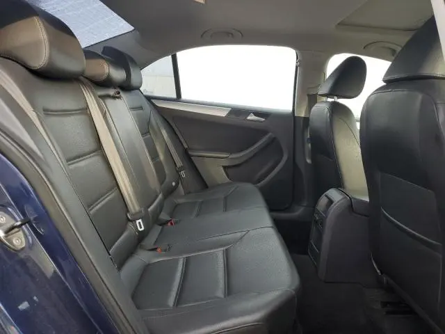 2014 VOLKSWAGEN JETTA SE  
