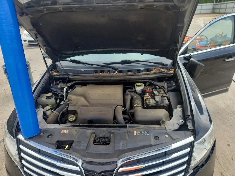 2019 LINCOLN MKT   