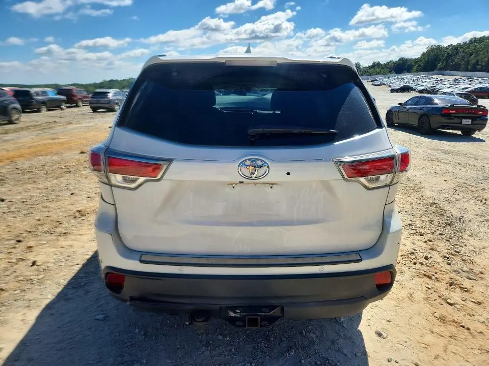 2015 TOYOTA HIGHLANDER LIMITED  