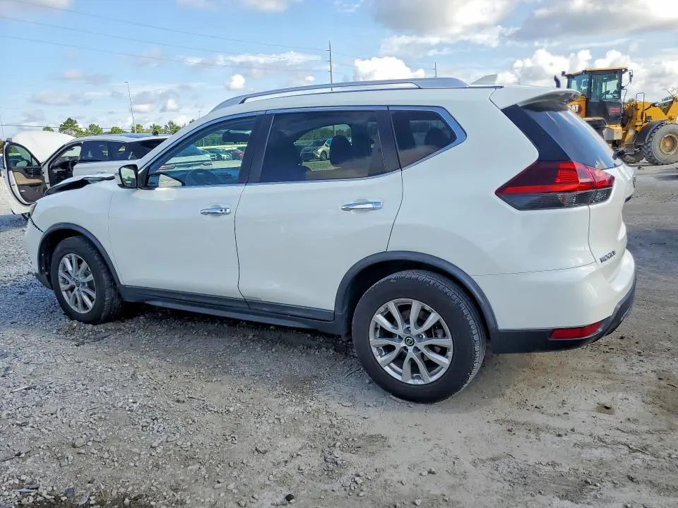 2018 NISSAN ROGUE SV  