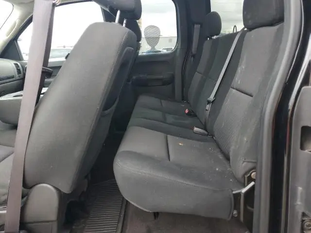 2011 CHEVROLET SILVERADO C1500 LS