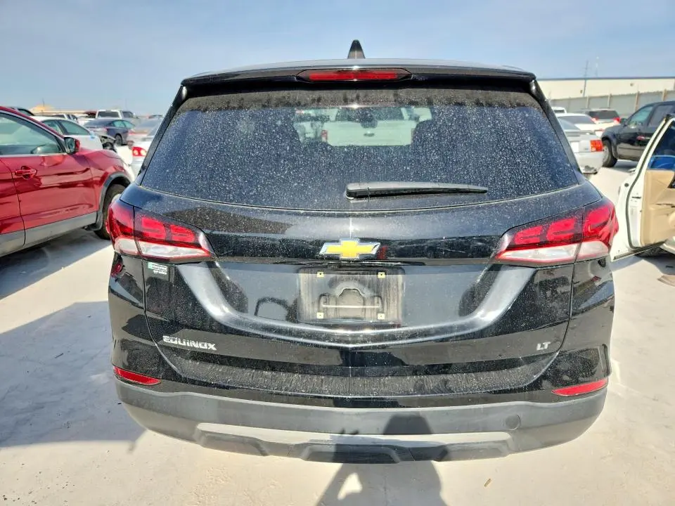 2022 CHEVROLET EQUINOX LT  