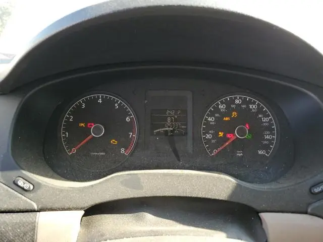 2013 VOLKSWAGEN JETTA BASE  