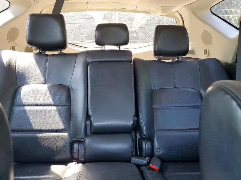 2012 NISSAN MURANO S  