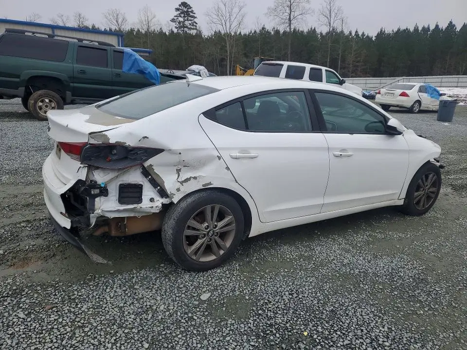 2018 HYUNDAI ELANTRA   