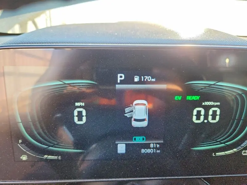 2024 KIA NIRO EX  