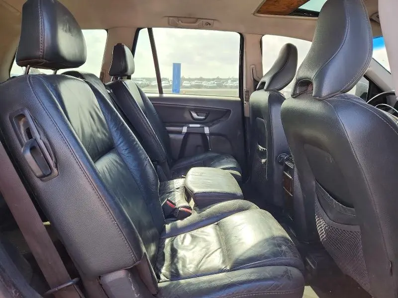 2010 VOLVO XC90 3.2  