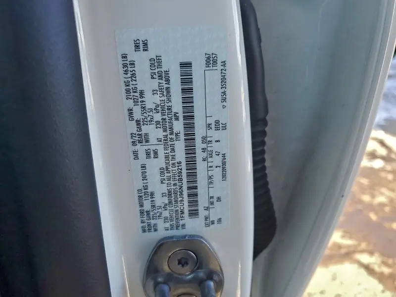 2022 FORD ESCAPE TITANIUM  