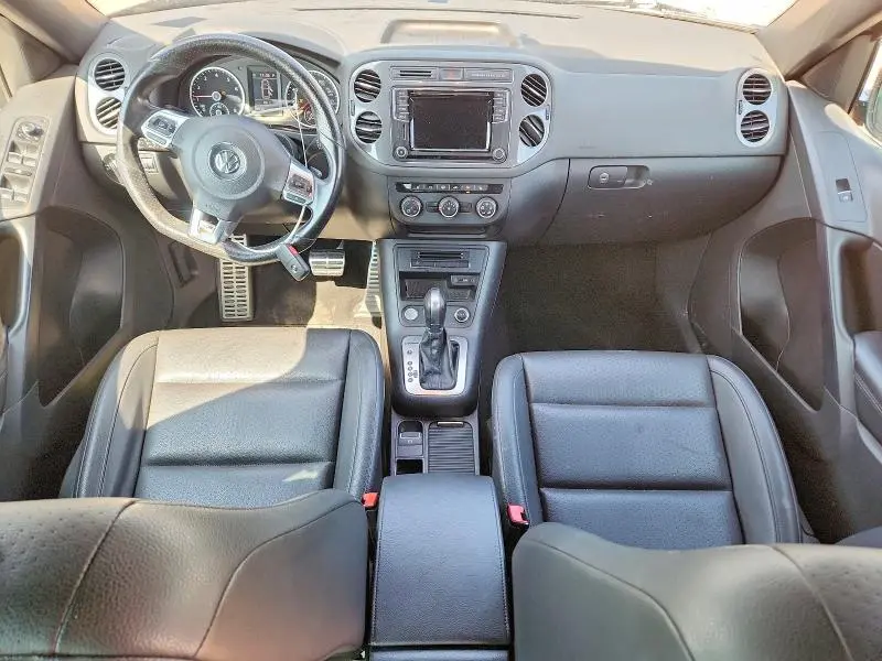 2016 VOLKSWAGEN TIGUAN S  