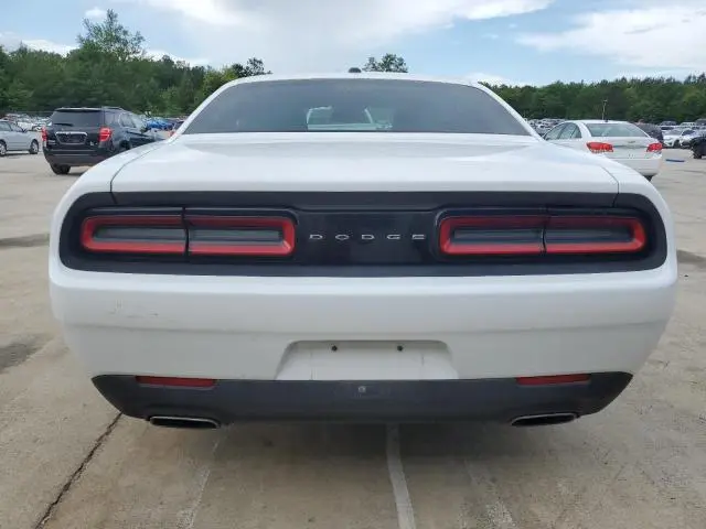 2015 DODGE CHALLENGER SXT  