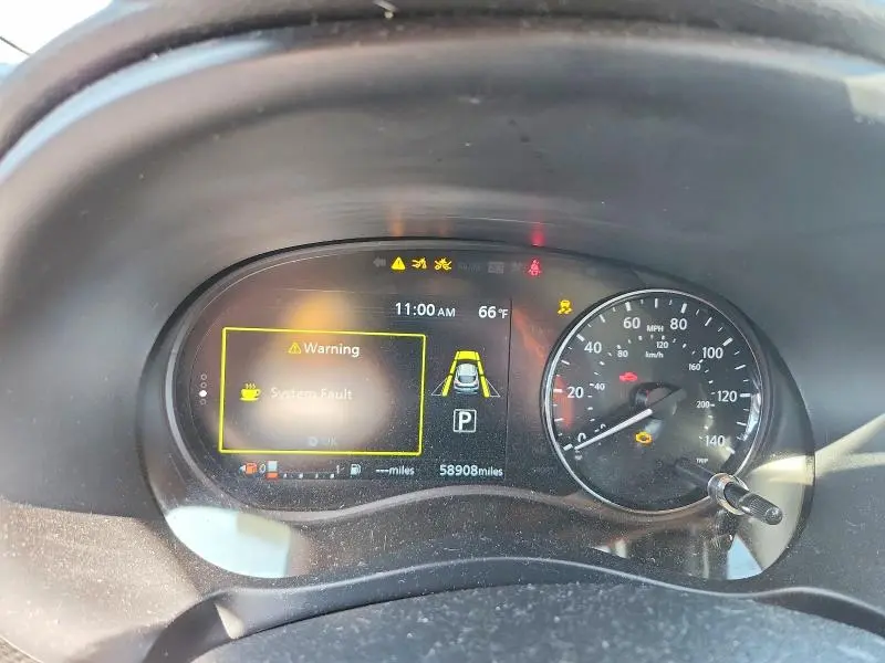 2023 NISSAN KICKS SV  